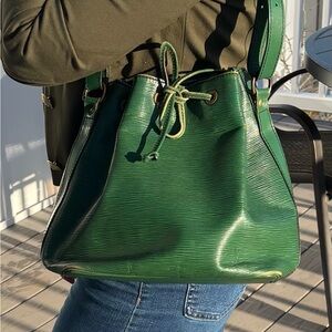 Vintage Louis Vuitton Green Epi Petit Noé Bucket Bag Shoulder Bag
